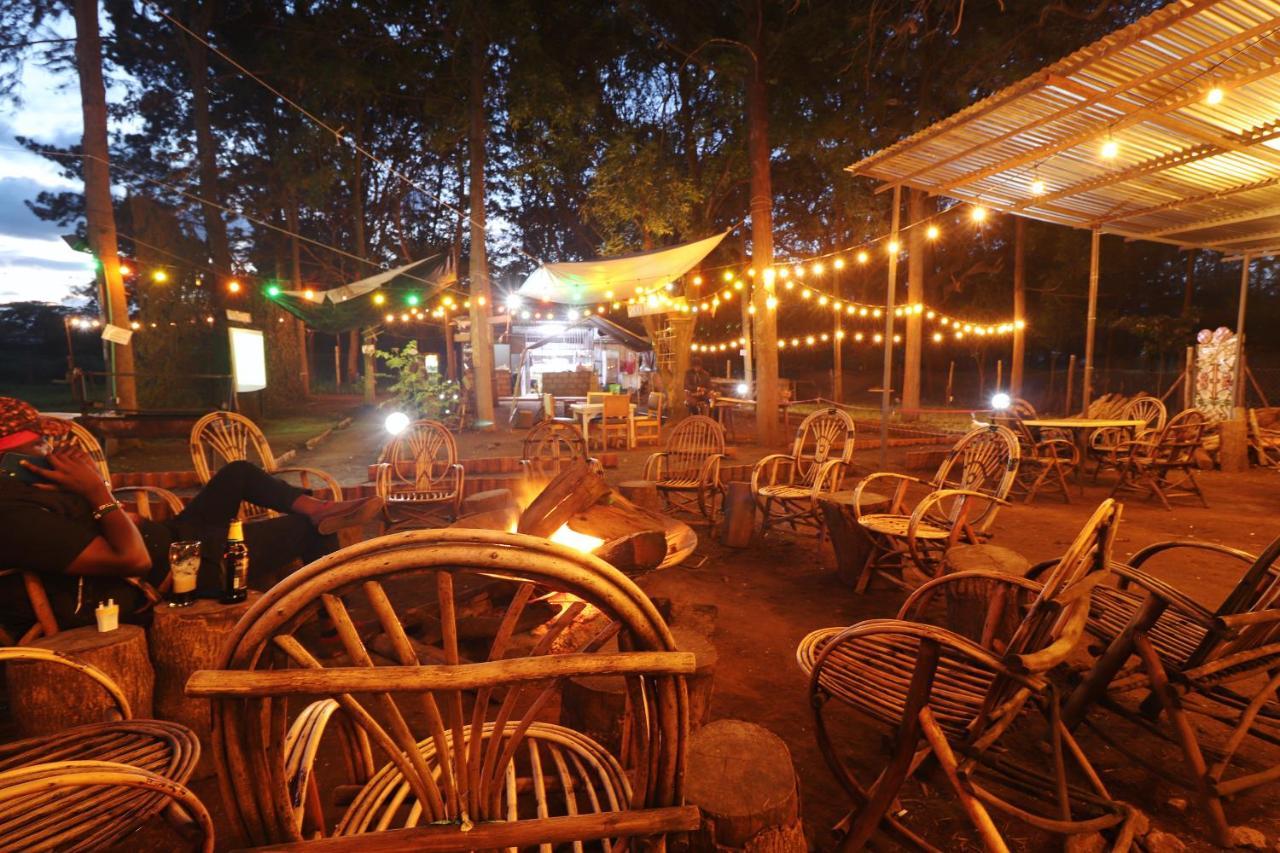 נאניוקי Arabel'S Place Riverside Villas מראה חיצוני תמונה